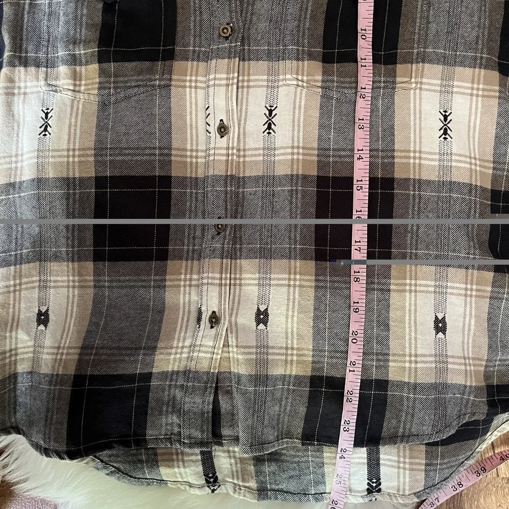 Women's lucky brand western coastal cowgirl button down shirt embellished stud M - Picture 8 of 8